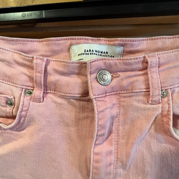Pink women’s Zara skinny jeans stretch size 6 - Picture 5 of 5
